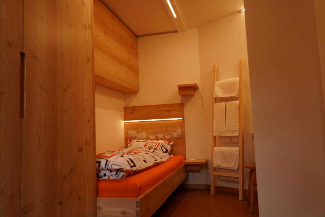 Crusch 32 Apartment Samedan Bagian luar foto